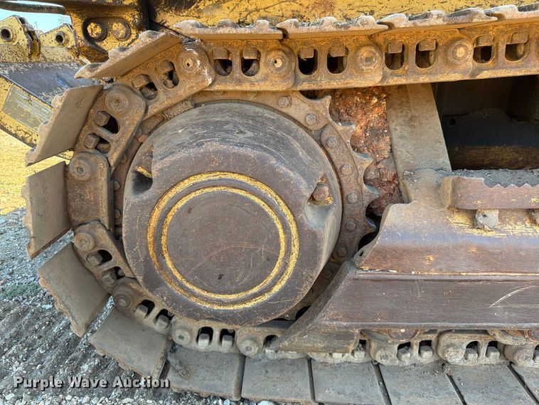 image for item FG0839 1992 Caterpillar 935C loader