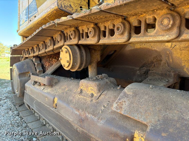 image for item FG0839 1992 Caterpillar 935C loader