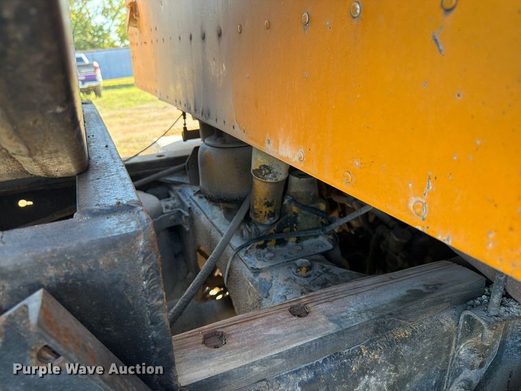 image for item FG0840 1990 International 9300 water truck