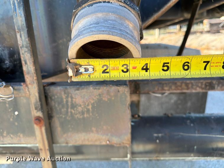 image for item FG0840 1990 International 9300 water truck
