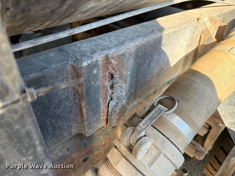 image for item FG0840 1990 International 9300 water truck