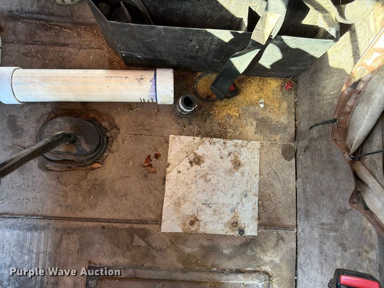 image for item FG0840 1990 International 9300 water truck