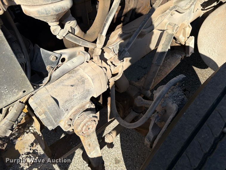 image for item FG0840 1990 International 9300 water truck
