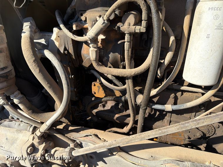 image for item FG0840 1990 International 9300 water truck