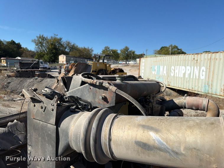 image for item FG0840 1990 International 9300 water truck