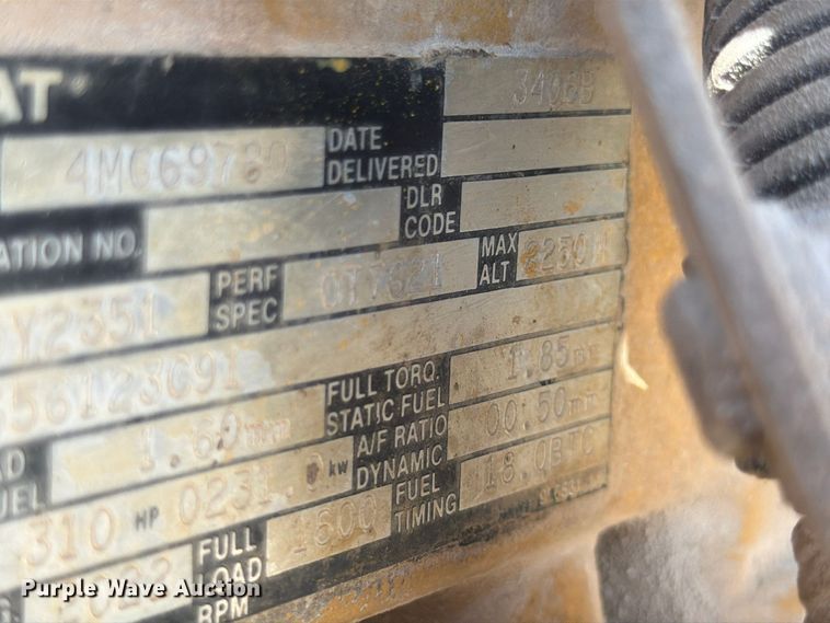 image for item FG0840 1990 International 9300 water truck