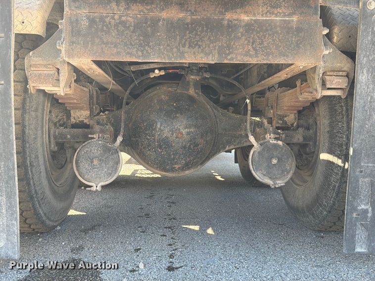image for item FG0840 1990 International 9300 water truck