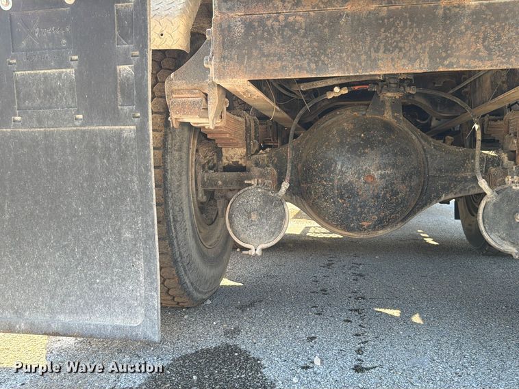 image for item FG0840 1990 International 9300 water truck