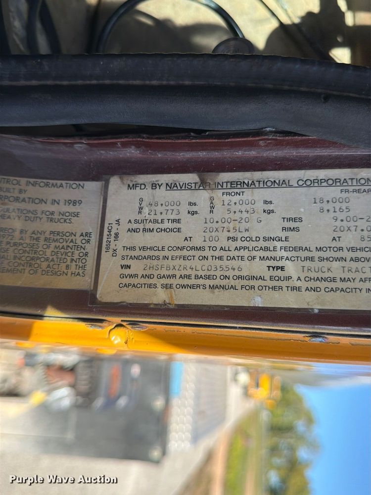 image for item FG0840 1990 International 9300 water truck