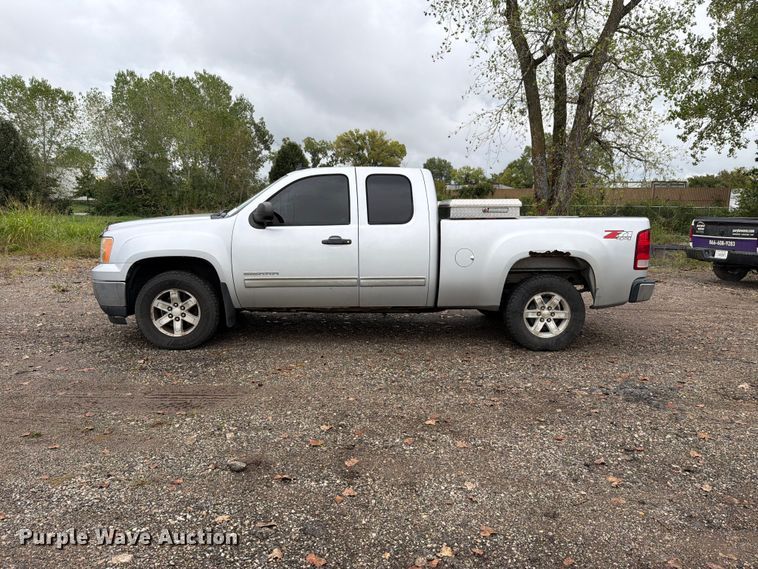 image for item FH6363 2012 GMC Sierra 1500 Ext. Cab pickup truck