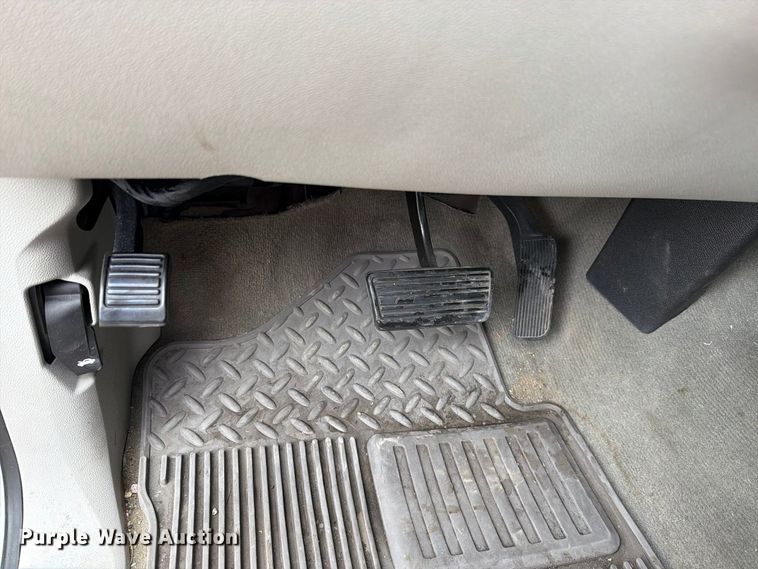 image for item FH6363 2012 GMC Sierra 1500 Ext. Cab pickup truck