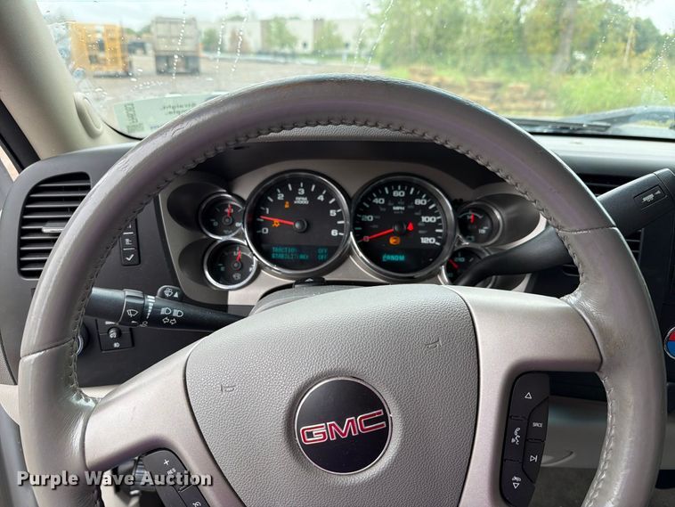 image for item FH6363 2012 GMC Sierra 1500 Ext. Cab pickup truck