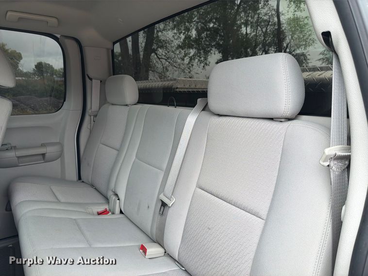 image for item FH6363 2012 GMC Sierra 1500 Ext. Cab pickup truck