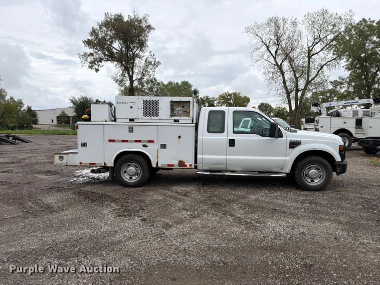 image for item FH6364 2010 Ford F350 Super Duty XL Ext. Cab utility bed pickup truck