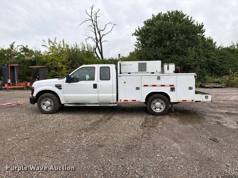 image for item FH6364 2010 Ford F350 Super Duty XL Ext. Cab utility bed pickup truck