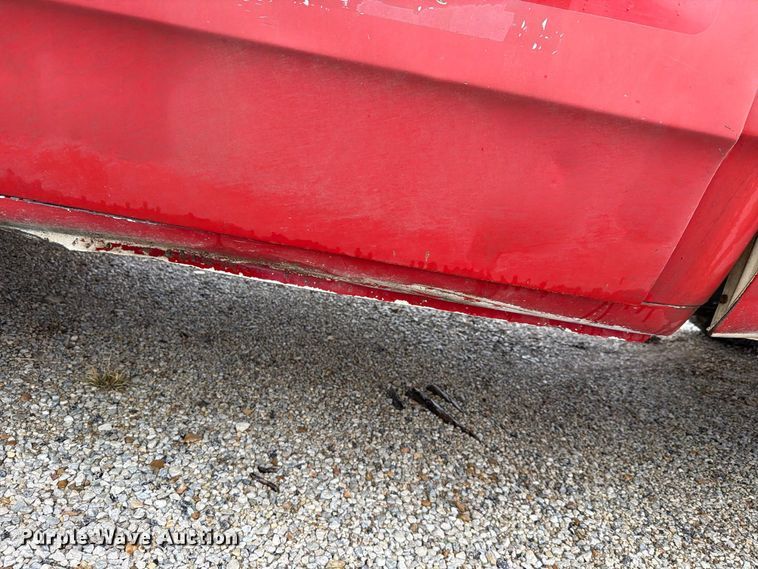 image for item FH6412 1985 Dodge W350 pickup truck