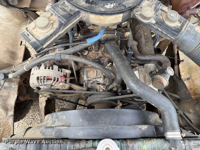 image for item FH6412 1985 Dodge W350 pickup truck