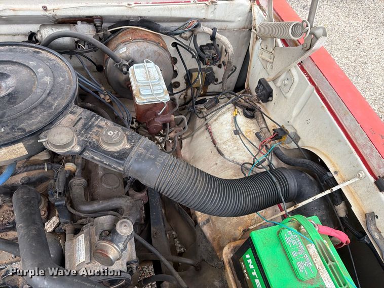 image for item FH6412 1985 Dodge W350 pickup truck