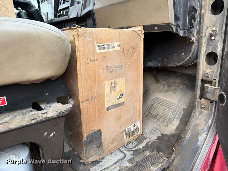 image for item FH6466 1994 International F4900 dump truck