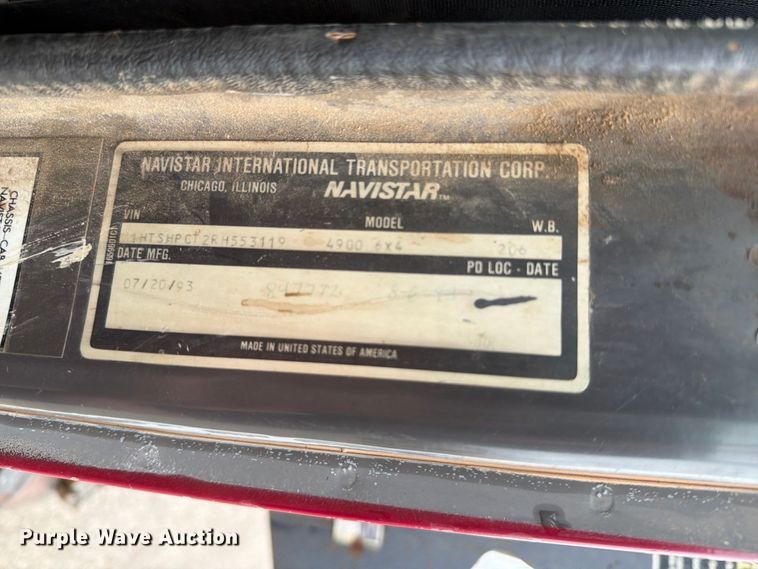 image for item FH6466 1994 International F4900 dump truck