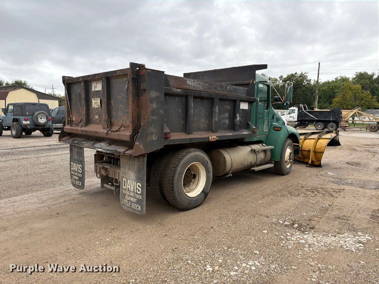 image for item FH6467 2005 Kenworth T300 dump truck
