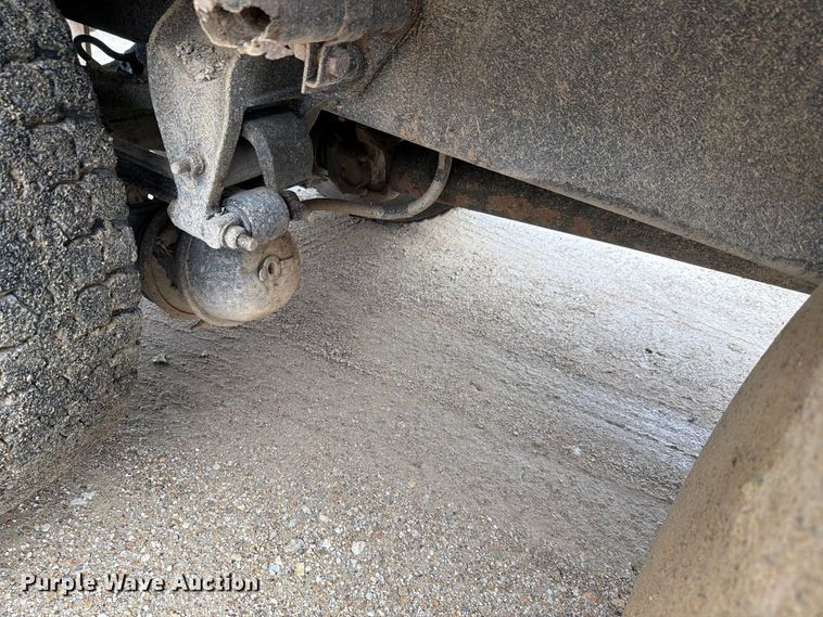 image for item FH6467 2005 Kenworth T300 dump truck