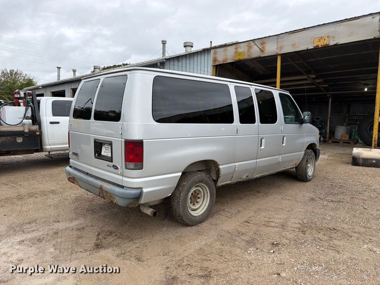 image for item FH6468 2010 Ford E350 van
