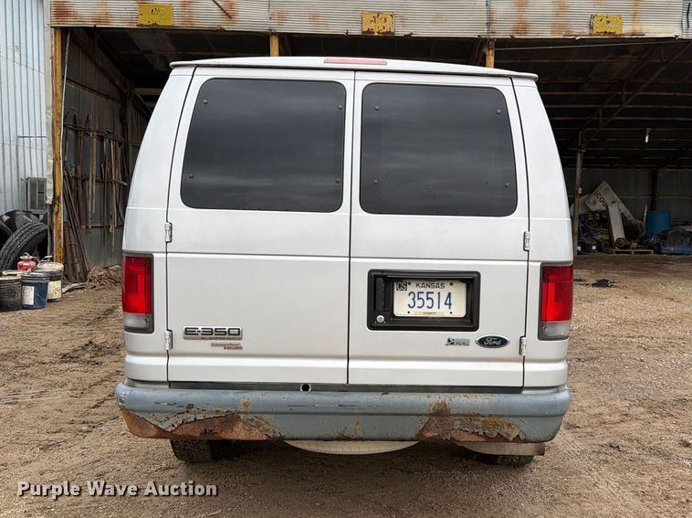 image for item FH6468 2010 Ford E350 van