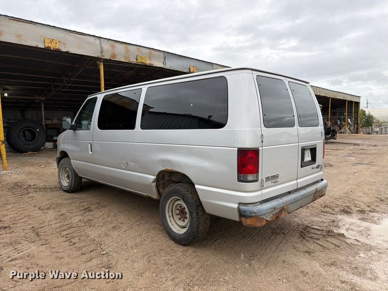image for item FH6468 2010 Ford E350 van