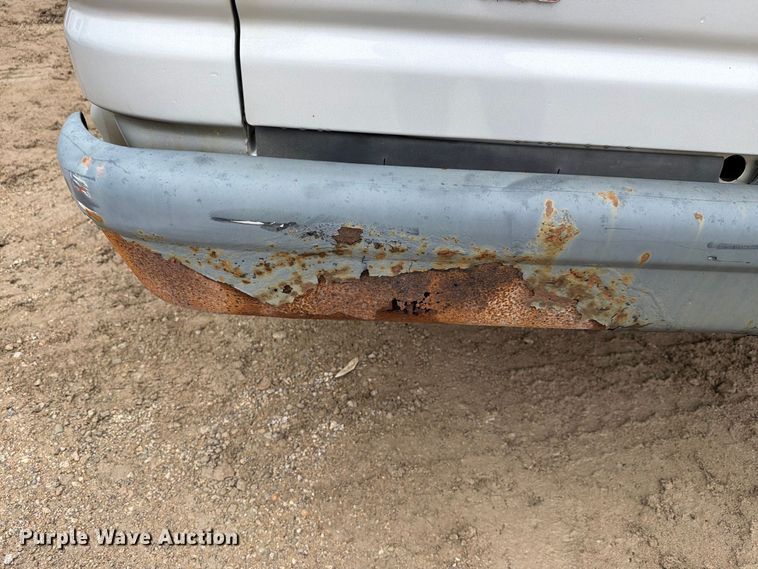 image for item FH6468 2010 Ford E350 van