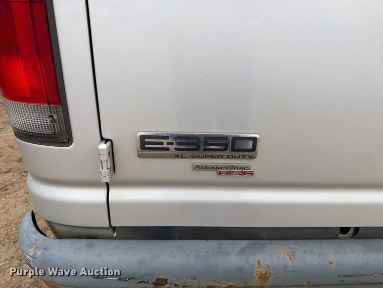 image for item FH6468 2010 Ford E350 van