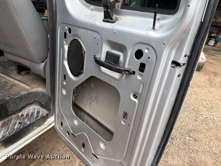 image for item FH6468 2010 Ford E350 van