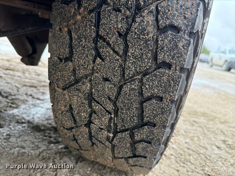 image for item FH6468 2010 Ford E350 van