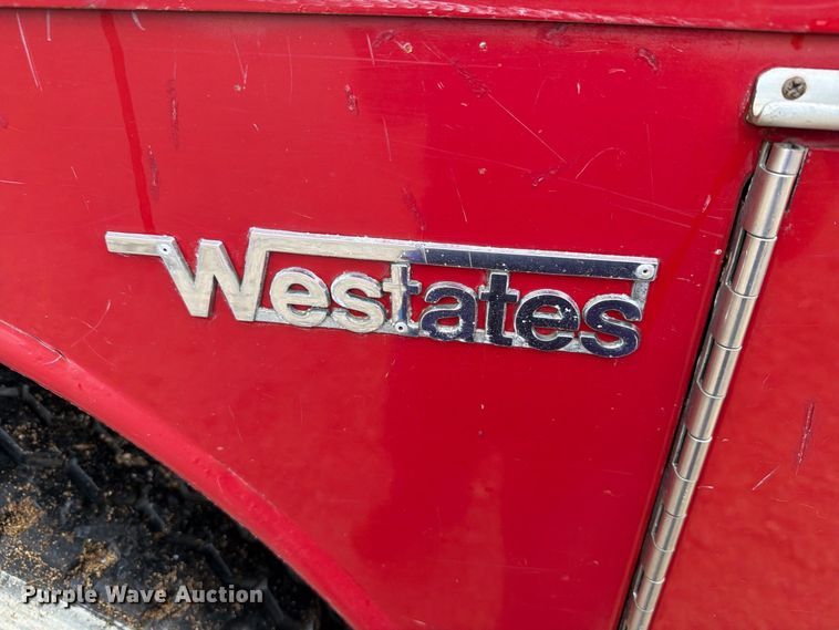 image for item FH6469 1979 International Harvester Cargostar 1950 B pumper fire truck