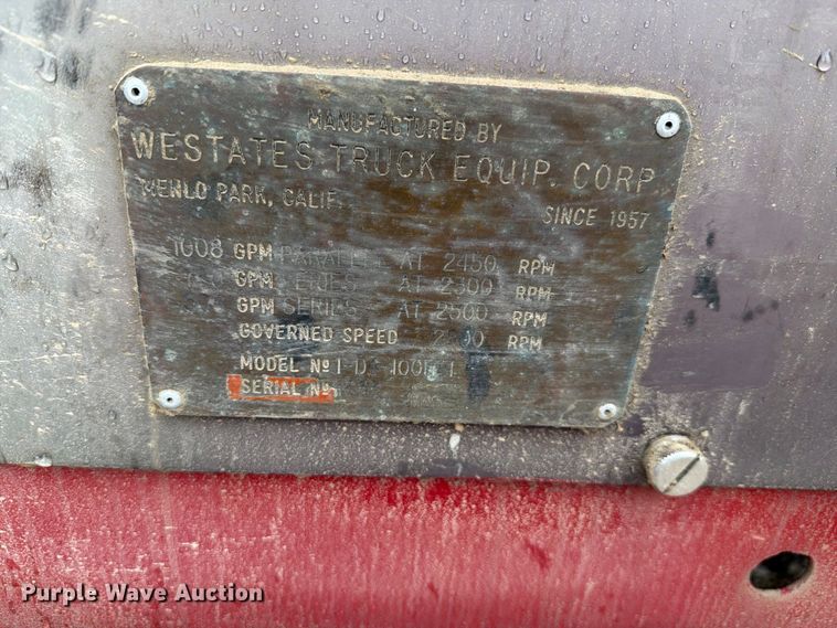 image for item FH6469 1979 International Harvester Cargostar 1950 B pumper fire truck