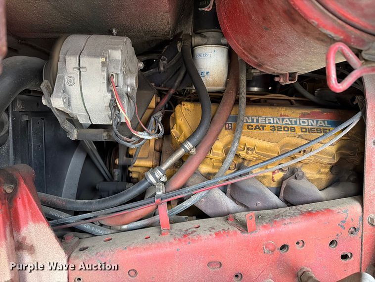 image for item FH6469 1979 International Harvester Cargostar 1950 B pumper fire truck
