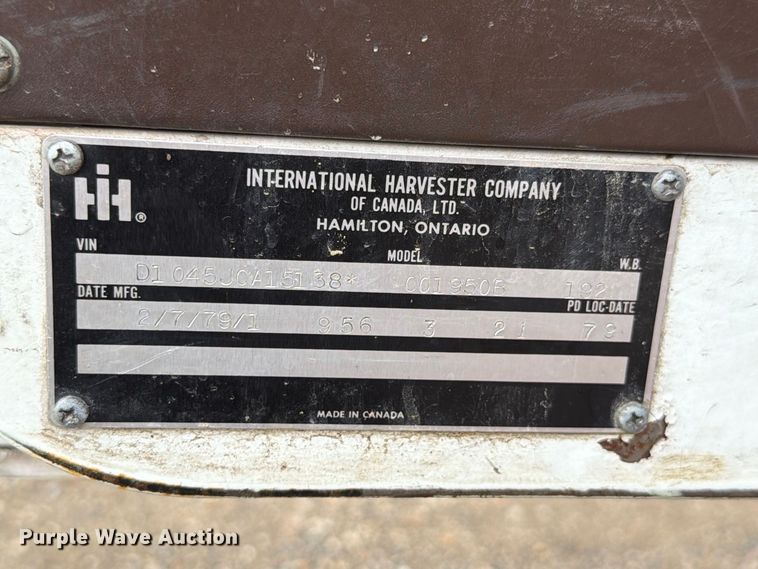 image for item FH6469 1979 International Harvester Cargostar 1950 B pumper fire truck