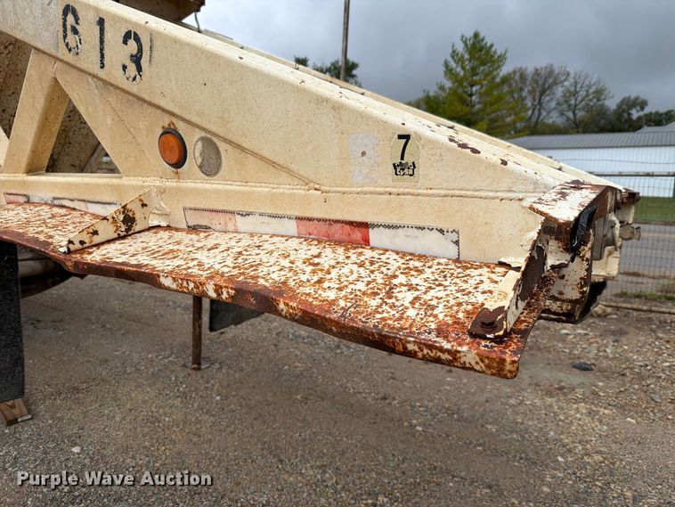 image for item FH6470 1997 Ranco bottom dump trailer