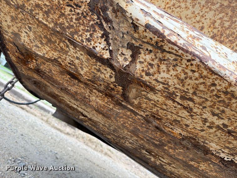 image for item FH6470 1997 Ranco bottom dump trailer
