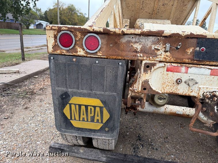 image for item FH6470 1997 Ranco bottom dump trailer