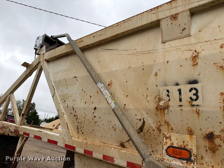 image for item FH6470 1997 Ranco bottom dump trailer