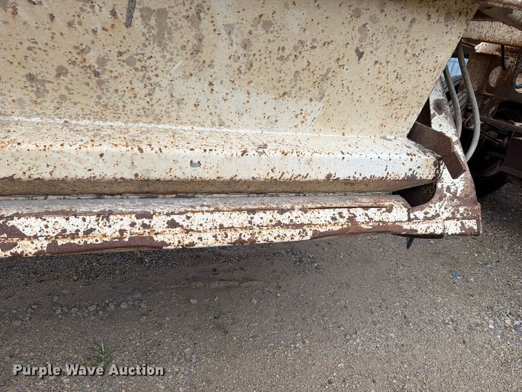 image for item FH6470 1997 Ranco bottom dump trailer