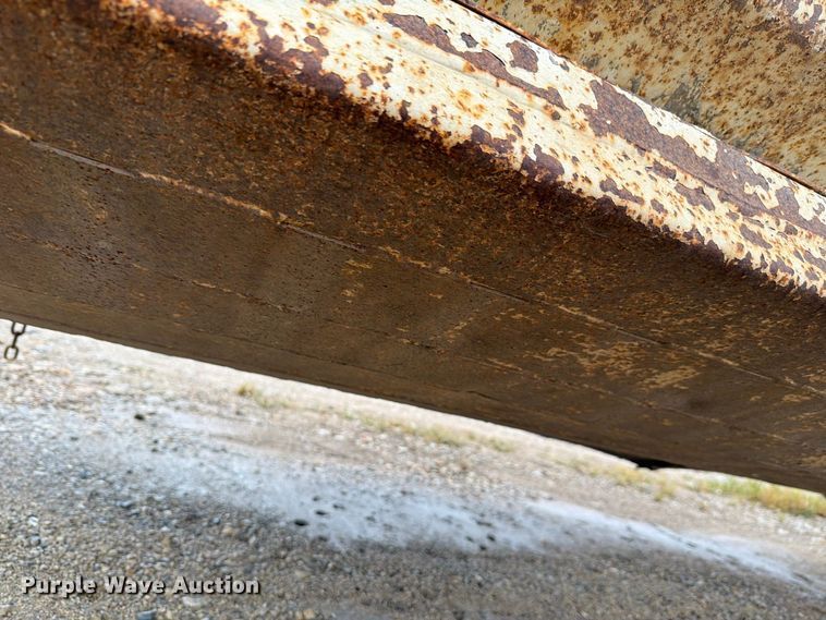 image for item FH6470 1997 Ranco bottom dump trailer