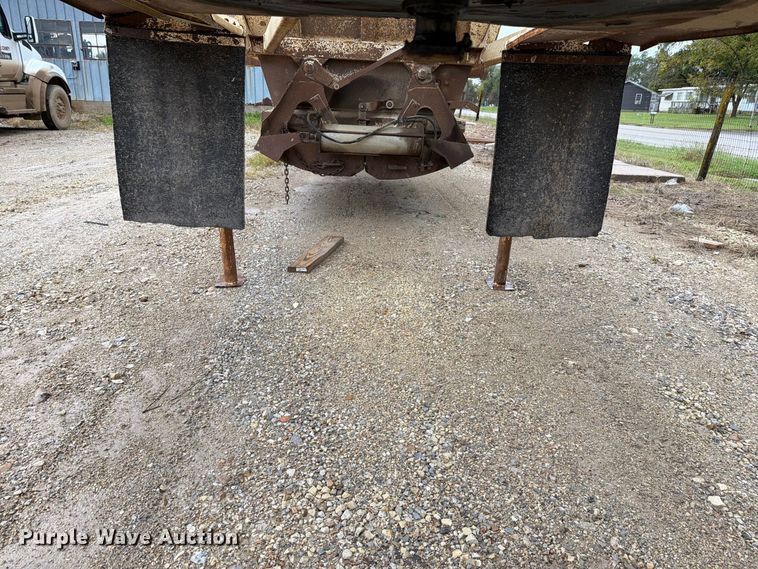 image for item FH6470 1997 Ranco bottom dump trailer