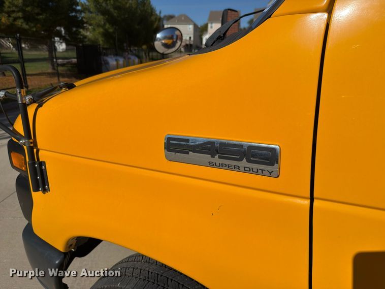image for item FH6485 2011 Ford E450 school bus