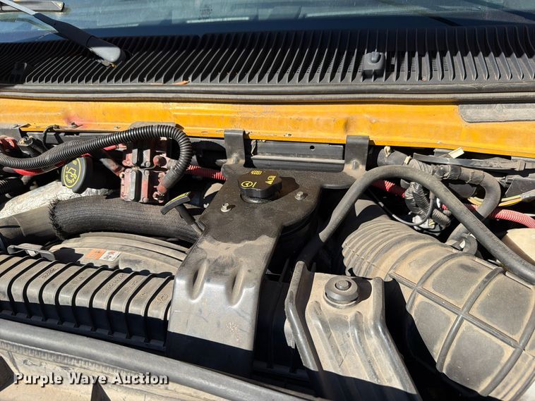 image for item FH6485 2011 Ford E450 school bus