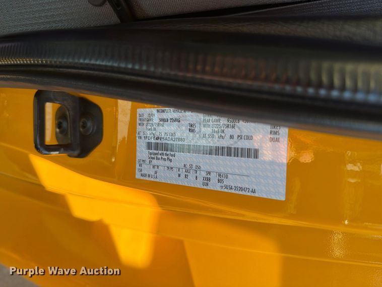 image for item FH6485 2011 Ford E450 school bus