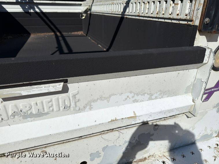 image for item FH6486 2000 GMC Sierra 2500 utility bed pickup truck