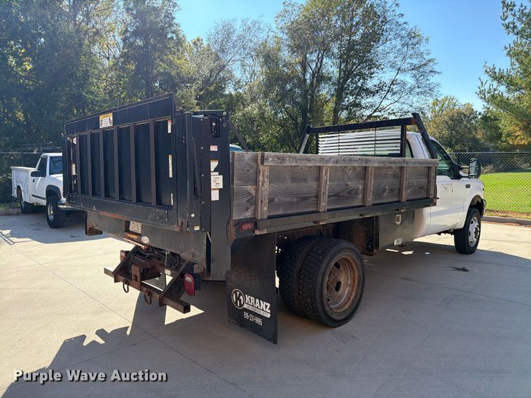 image for item FH6488 2001 Ford F450 Super Duty dump flatbed truck