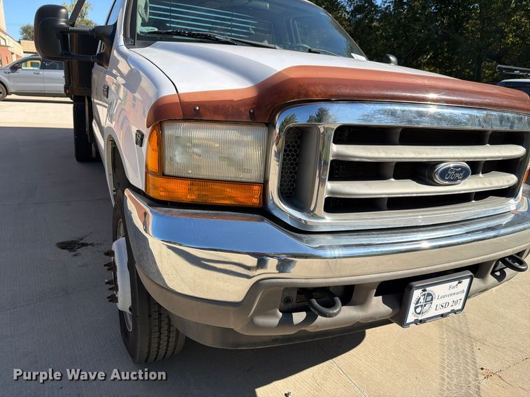 image for item FH6488 2001 Ford F450 Super Duty dump flatbed truck